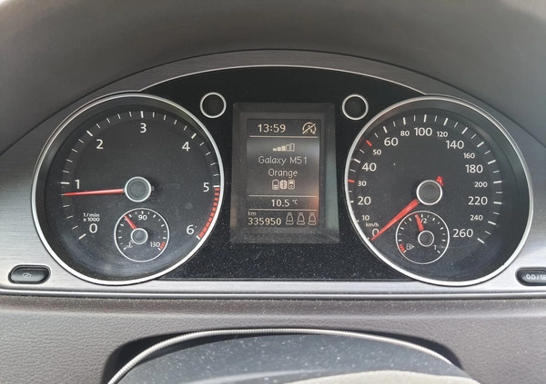 Volkswagen Passat cena 21000 przebieg: 335000, rok produkcji 2011 z Katowice małe 79